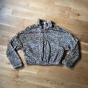 Adorable Garage Leopard Print Cropped Sweater